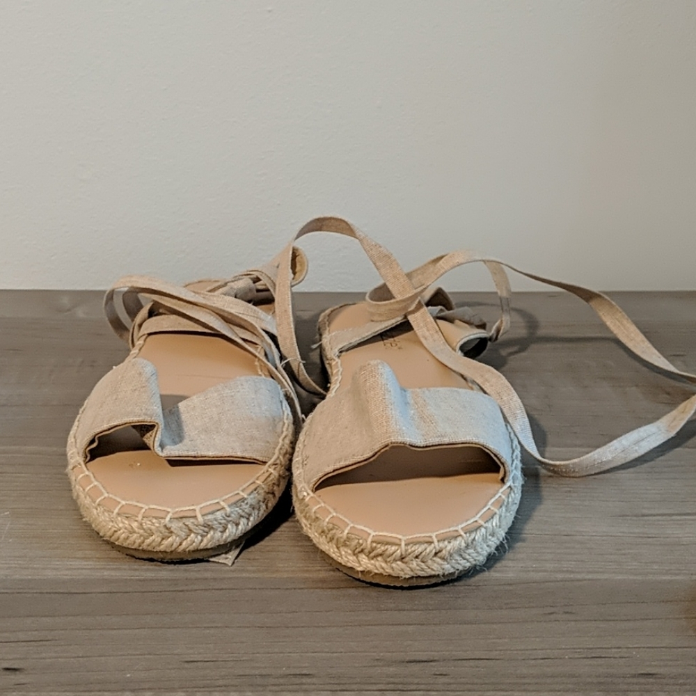 Summer sandals